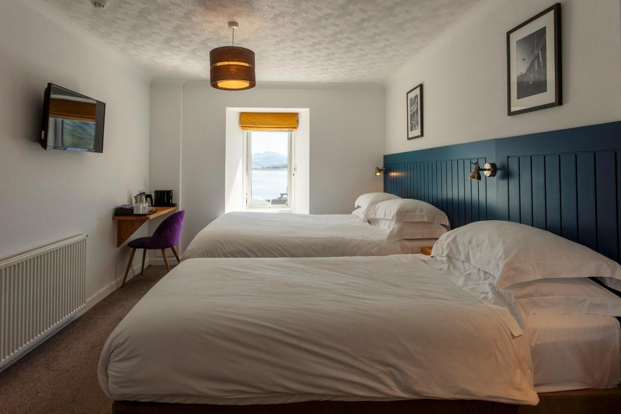 Double or Twin Room Sea View